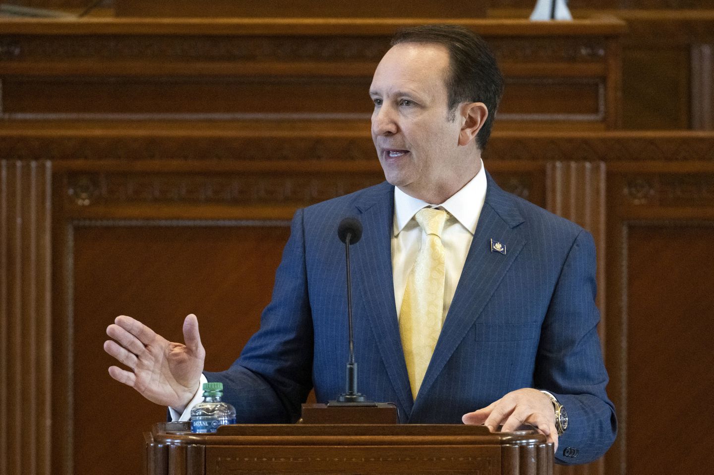 Louisiana Governor Jeff Landry addresses members of the House and Senate on the opening day of a legislative special session in the House Chamber at the State Capitol in Baton Rouge, La.